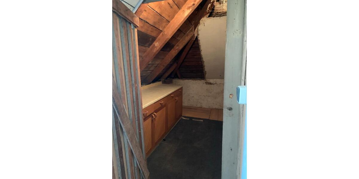 Dachgeschoßwohnung Schwarzenberg/Erzgebirge Erzgebirge - 3 Zimmer, 63 m&sup2;, 330&euro; | Angebot:26019597