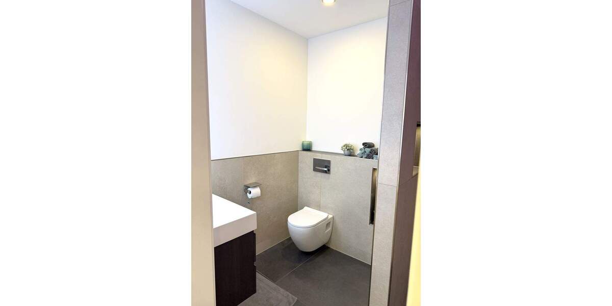 Etagenwohnung Worms Innenstadt - 4 Zimmer, 135 m&sup2;, 1.490&euro; | Angebot:25684740