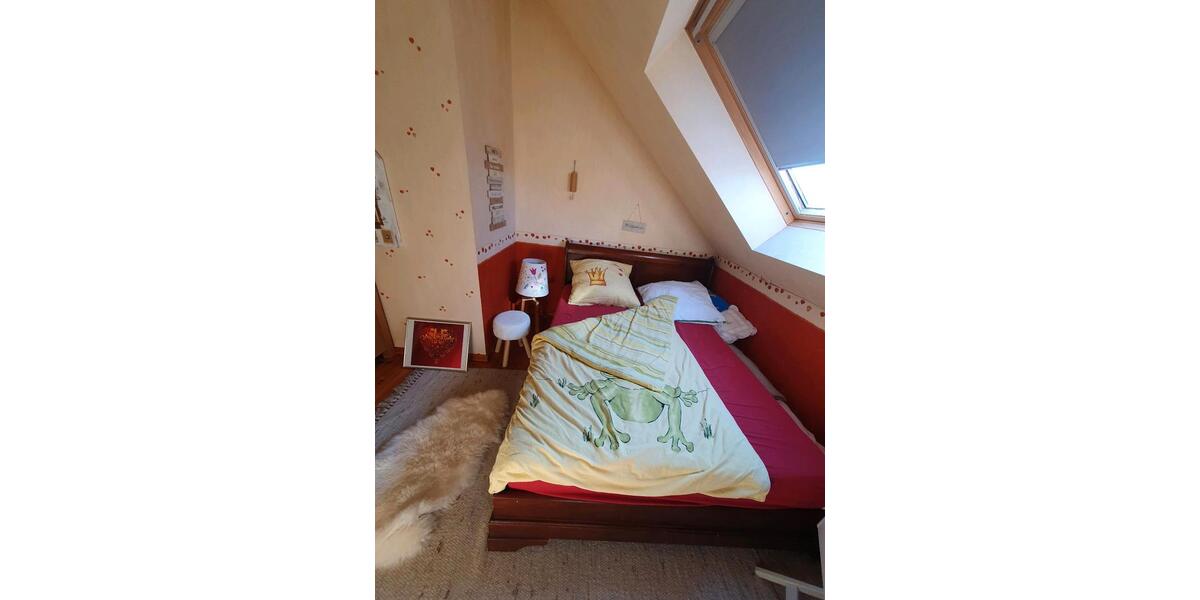 Wohnen auf Zeit Bedburg - 1 Zimmer, 16 m&sup2;, 100&euro; | Angebot:26692742