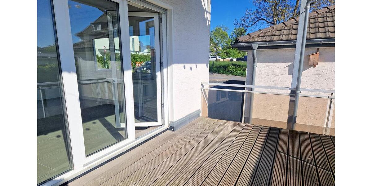 Erdgeschoßwohnung Hennef (Sieg) - 3 Zimmer, 120 m&sup2;, 1.310&euro; | Angebot:26562088