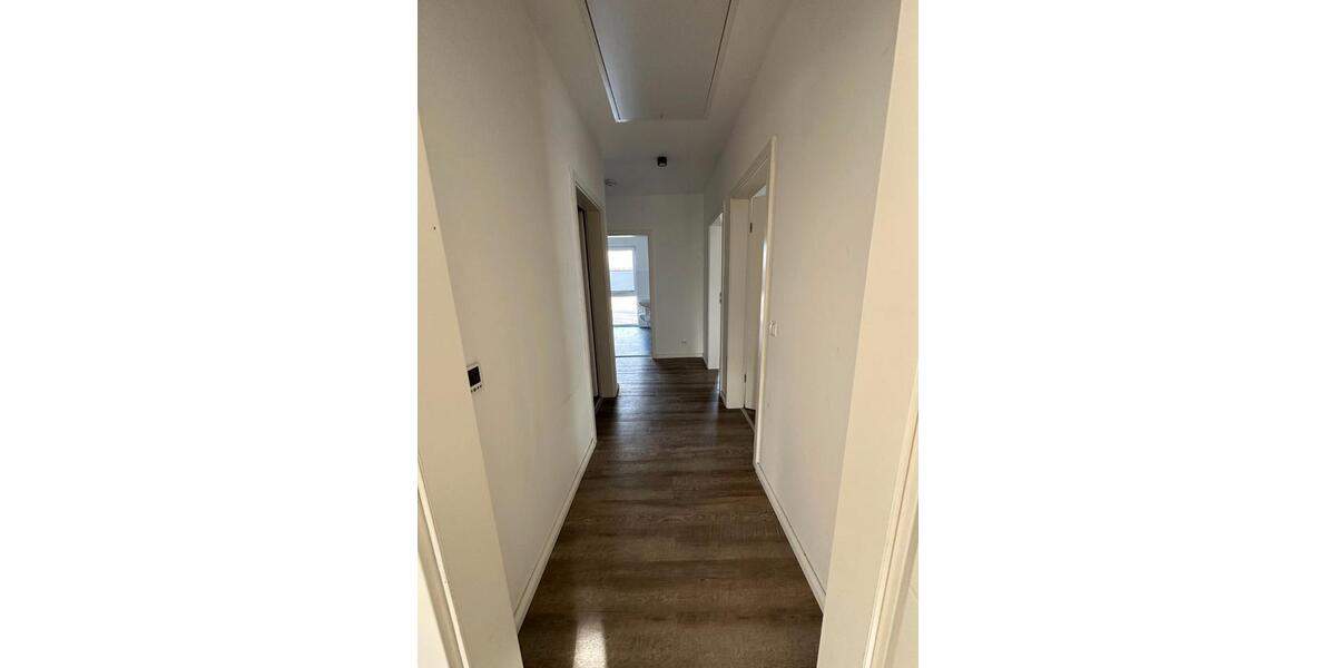 Etagenwohnung Papenburg - 3 Zimmer, 76 m&sup2;, 685&euro; | Angebot:26476829