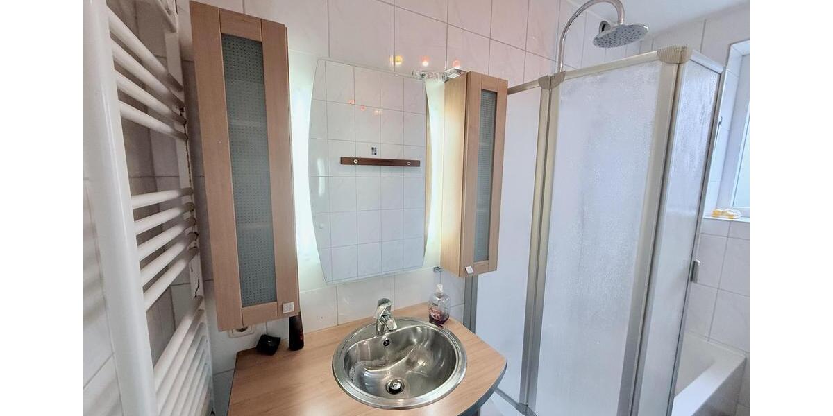 Sillenbuch: Zimmer im Grünen, gerne an Pendler 1 zimmer