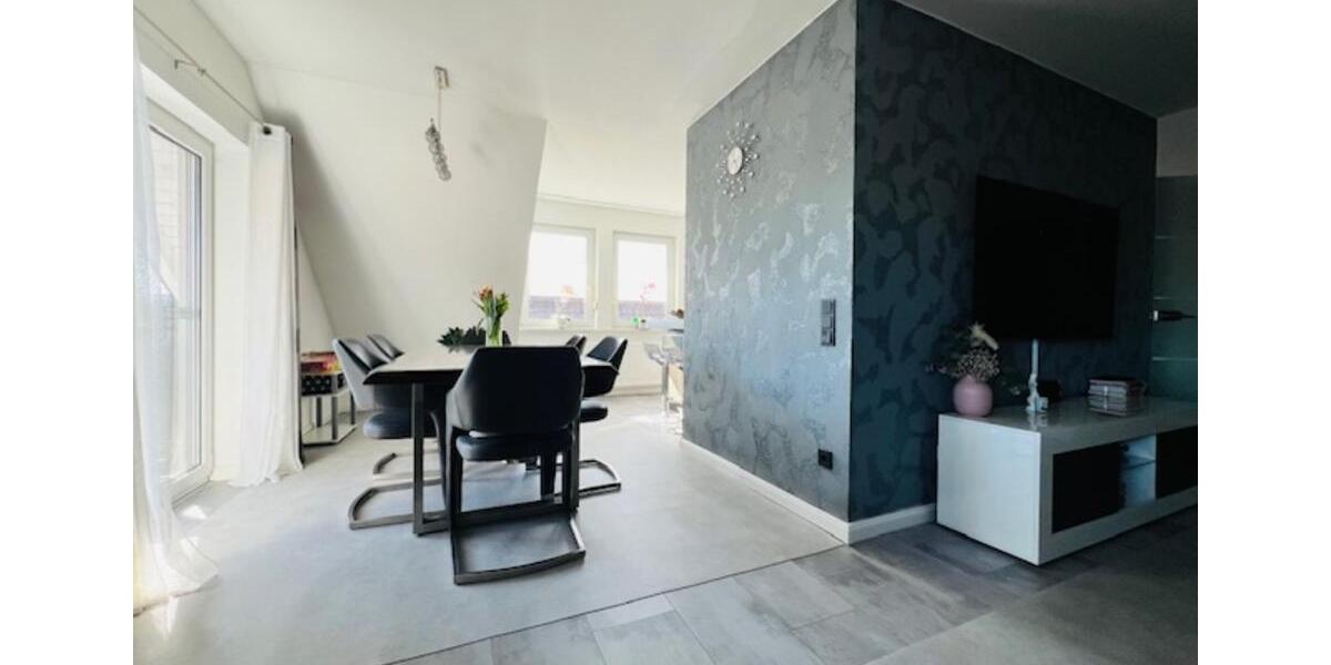 Dachgeschoßwohnung Waghäusel - 3 Zimmer, 105 m&sup2;, 1.150&euro; | Angebot:24936966