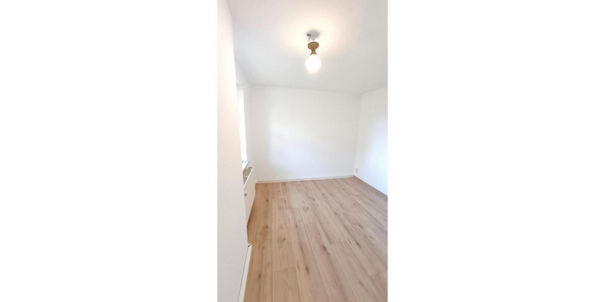 Erdgeschoßwohnung Oederan - 2 Zimmer, 51 m&sup2;, 260&euro; | Angebot:26314653