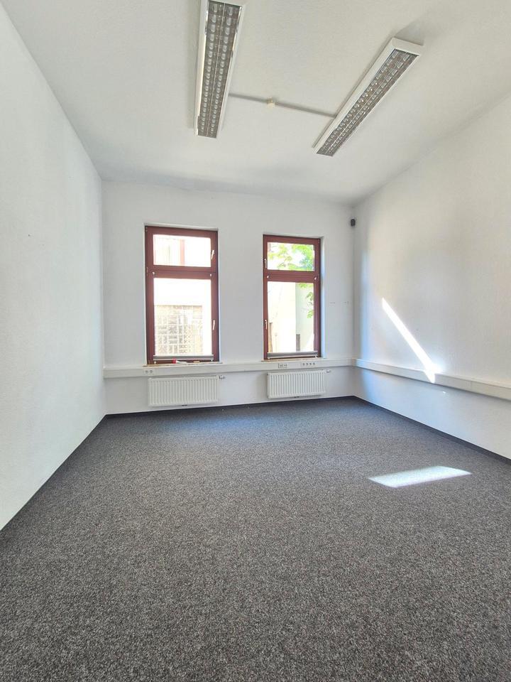 Stilvolle Gewerbeeinheit (Büro-Praxisfläche) in herrschaftlichem Gebäude in guter Lage von Delmenhorst