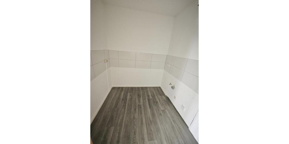 Etagenwohnung Osterburg (Altmark) - 3 Zimmer, 55 m&sup2;, 300&euro; | Angebot:25872630