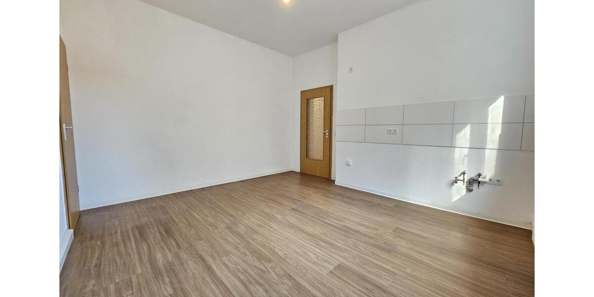 Etagenwohnung Aue-Bad Schlema Bad Schlema - 3 Zimmer, 88 m&sup2;, 307&euro; | Angebot:25867465