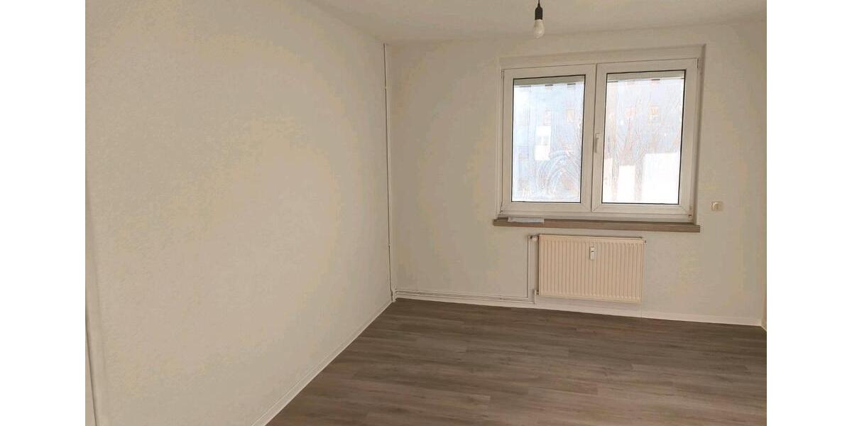 Etagenwohnung Zerbst (Anhalt) - 3 Zimmer, 60 m&sup2;, 630&euro; | Angebot:24178999