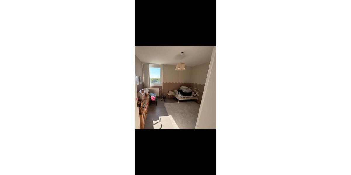 Etagenwohnung Köln Rodenkirchen - 3 Zimmer, 77 m&sup2;, 1.550&euro; | Angebot:26317740