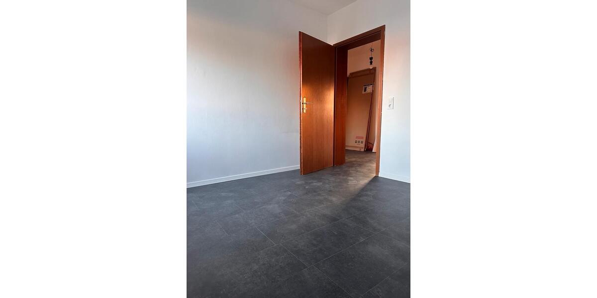Reihenhaus Vellmar - 6 Zimmer, 159 m&sup2;, 1.650&euro; | Angebot:25547585