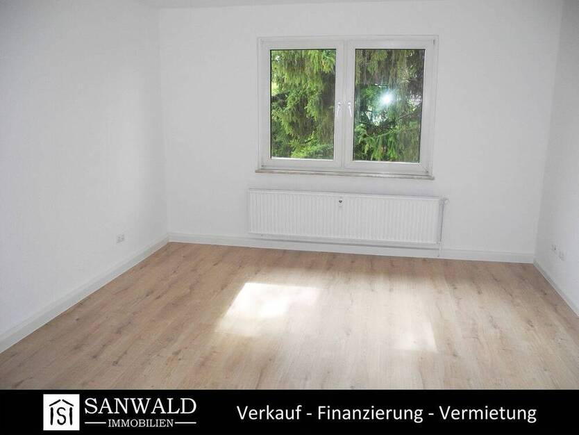 Neu modernisierte 2,5-Zimmer mit Gartennutzung
