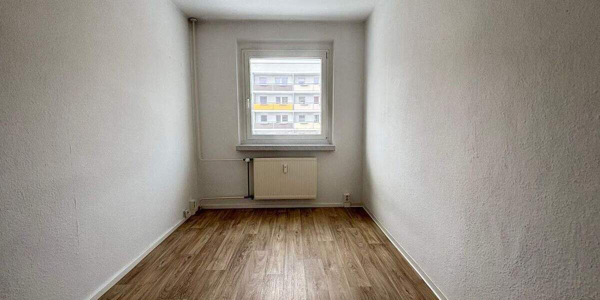 Etagenwohnung Görlitz Königshufen - 3 Zimmer, 70 m&sup2;, 405&euro; | Angebot:26741640