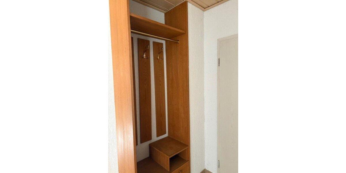 Etagenwohnung Ludwigshafen am Rhein Ludwigshafen-Hemshof - 1 Zimmer, 70 m&sup2;, 650&euro; | Angebot:25994786