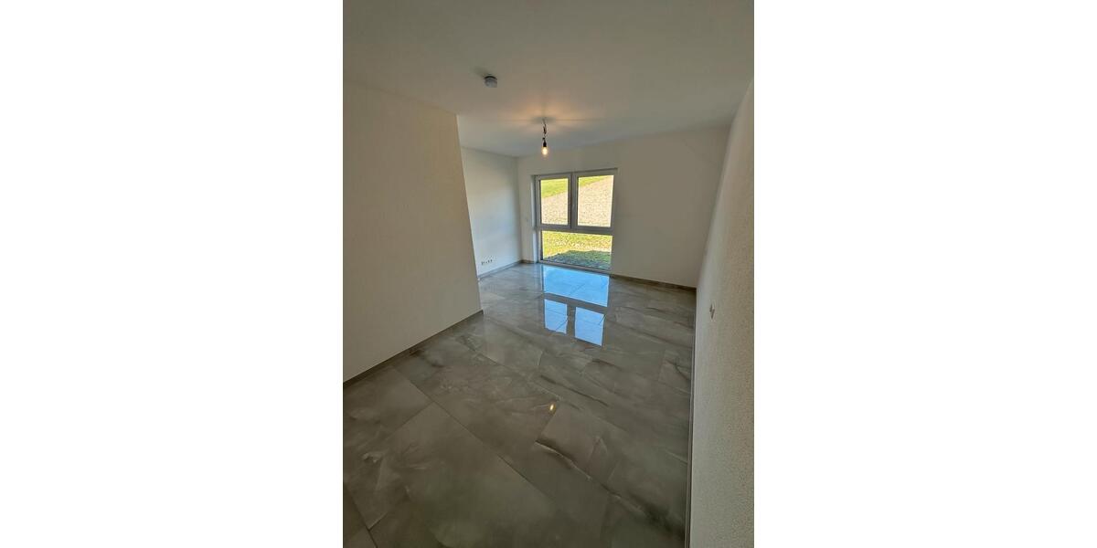 Doppelhaushälfte Oberrot - 5 Zimmer, 150 m&sup2;, 1.500&euro; | Angebot:25382984