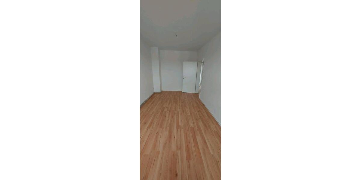 Etagenwohnung Bennewitz - 3 Zimmer, 67 m&sup2;, 700&euro; | Angebot:26343879