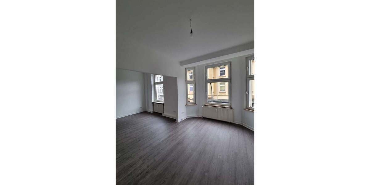 Etagenwohnung Duisburg Rheinhausen - 5 Zimmer, 145 m&sup2;, 1.410&euro; | Angebot:27273025