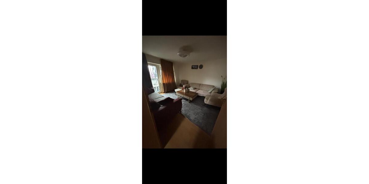 Etagenwohnung Schlitz - 7.5 Zimmer, 138 m&sup2;, 900&euro; | Angebot:26636093