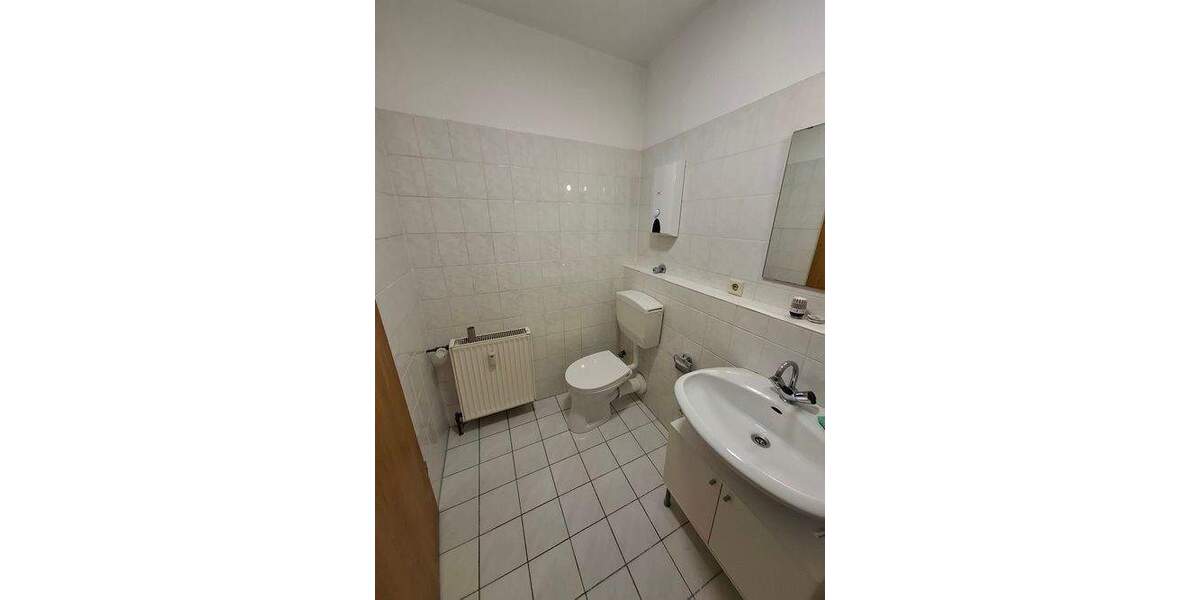 Etagenwohnung Bonn Zentrum - 2 Zimmer, 43 m&sup2;, 450&euro; | Angebot:26129322