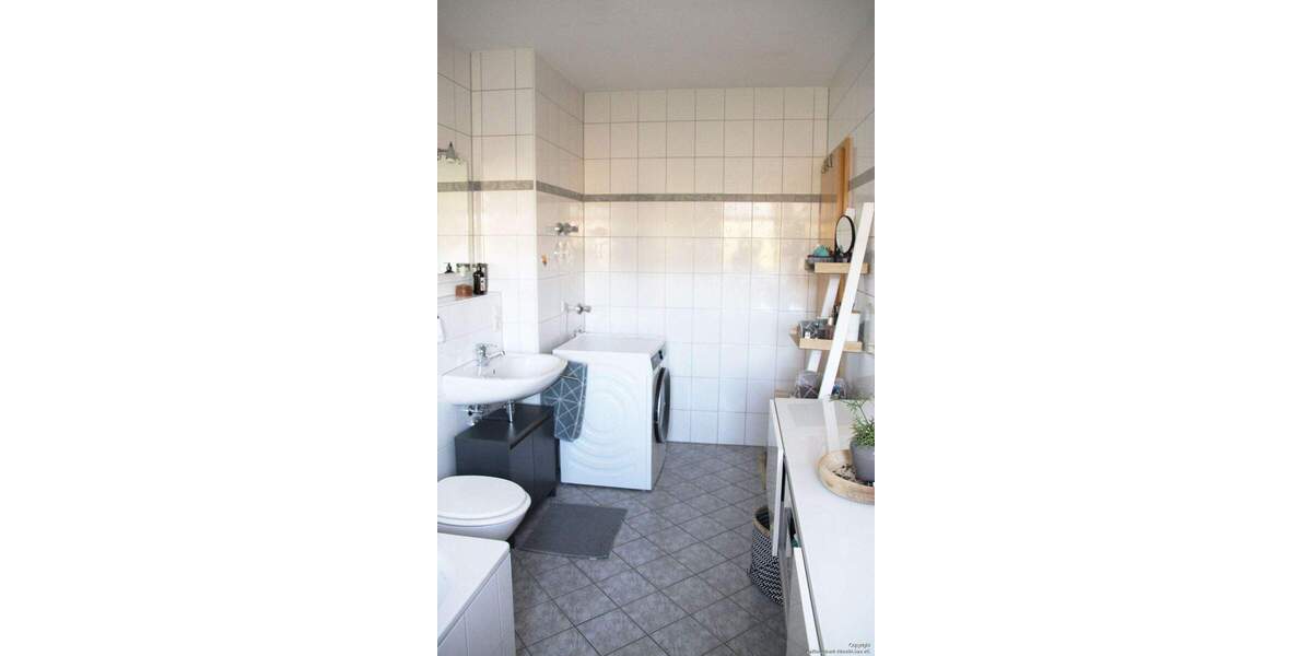 Helle 3-Zimmer-Wohnung mit Balkon in Obermässing 3 zimmer