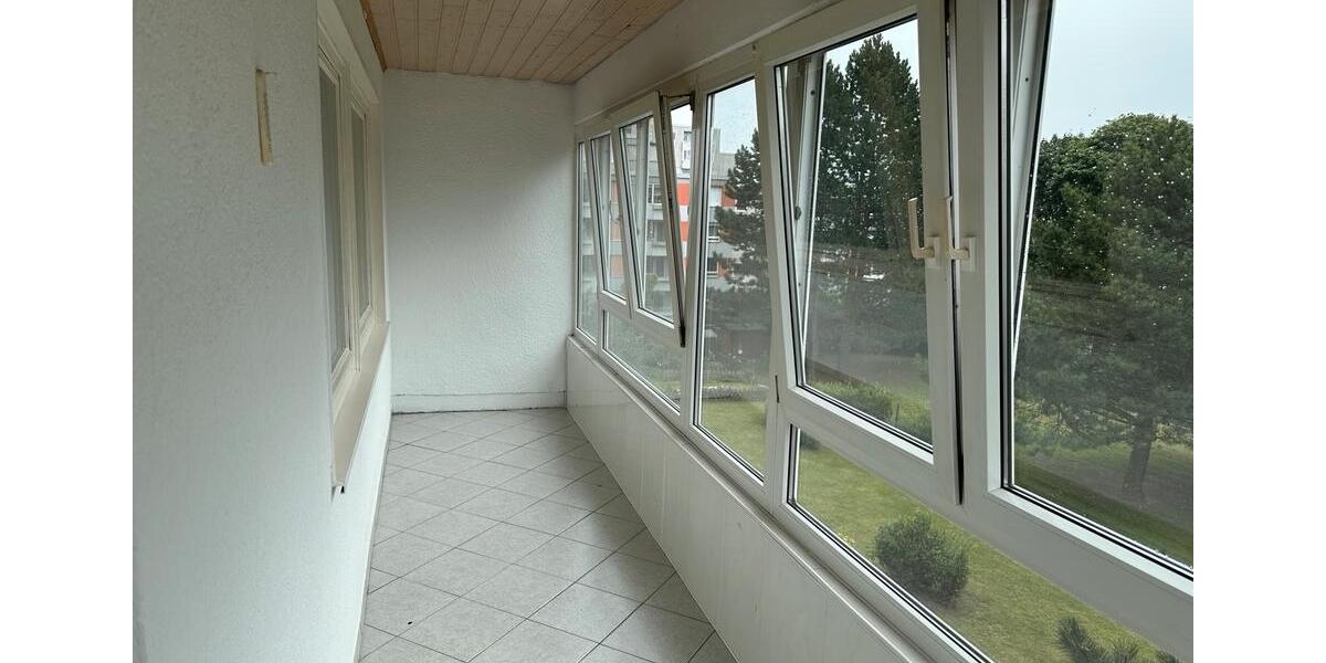 Etagenwohnung Wolfsburg Detmerode - 4 Zimmer, 100 m&sup2;, 1.300&euro; | Angebot:25966594