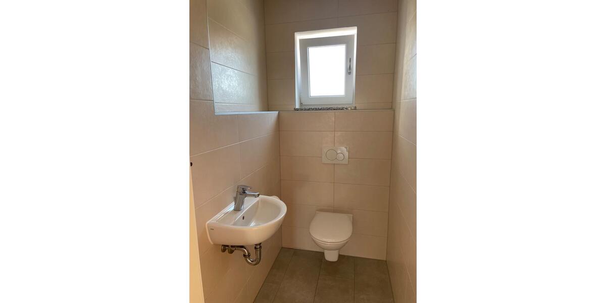 Etagenwohnung Parsberg - 3 Zimmer, 86 m&sup2;, 900&euro; | Angebot:26690736
