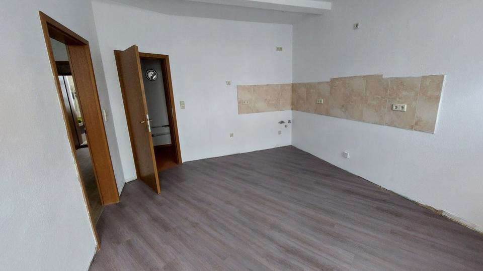 Etagenwohnung Grünhain-Beierfeld Beierfeld - 5 Zimmer, 110 m&sup2;, 600&euro; | Angebot:26001995