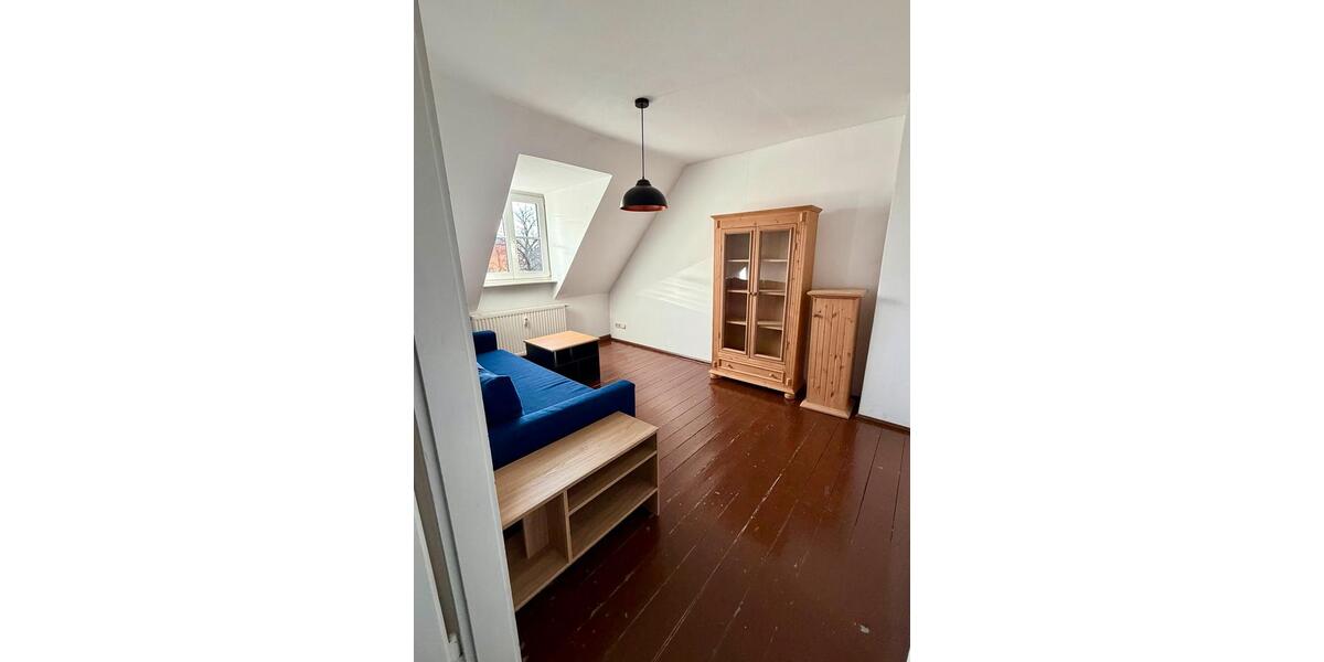Dachgeschoßwohnung Dresden Cotta - 3 Zimmer, 50 m&sup2;, 596&euro; | Angebot:26030273