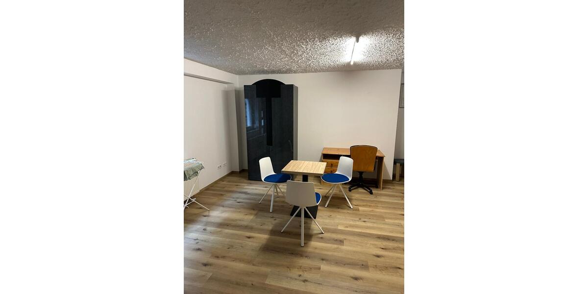 Etagenwohnung Böblingen - 1 Zimmer, 37 m&sup2;, 900&euro; | Angebot:25262529