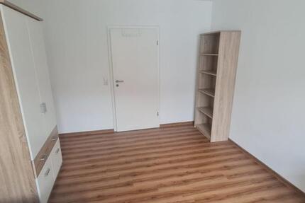 Wohnen auf Zeit Mosbach - 1 Zimmer, 15 m&sup2;, 300&euro; | Angebot:25843974