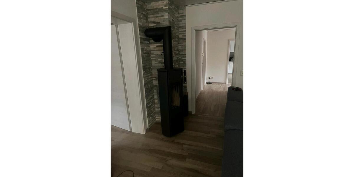 Etagenwohnung Speicher - 2 Zimmer, 70 m&sup2;, 650&euro; | Angebot:26704244