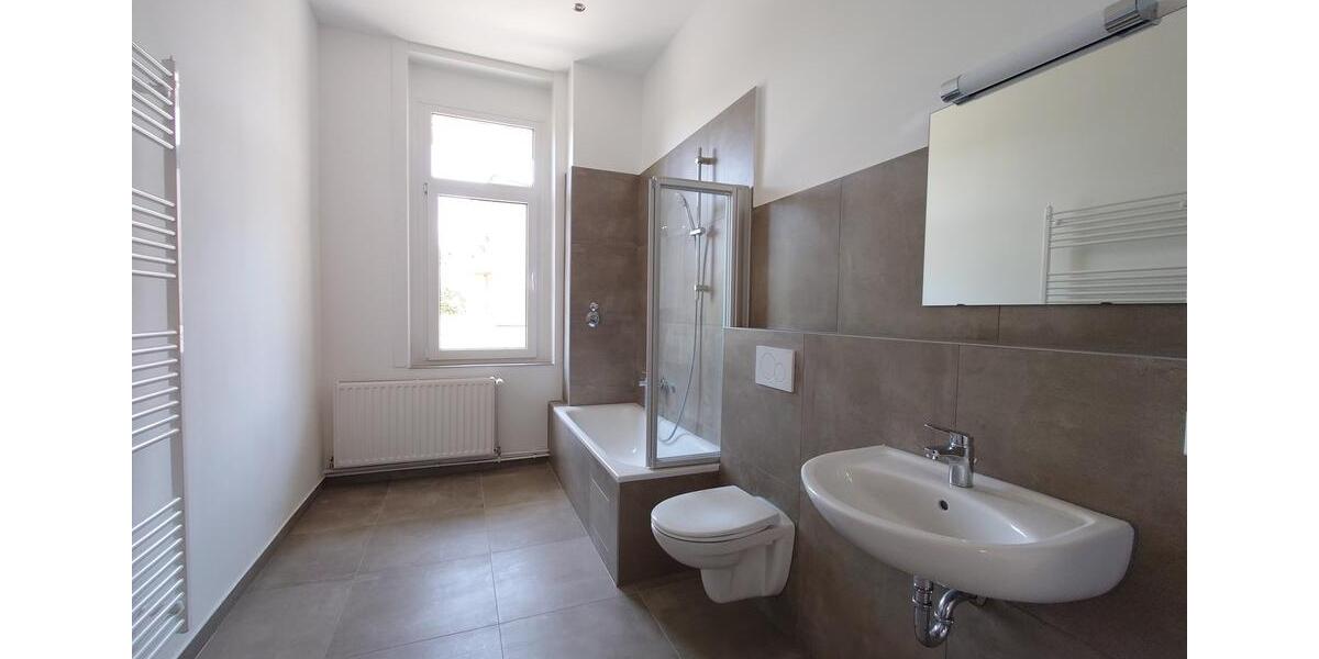 Etagenwohnung Hannover Mitte - 3 Zimmer, 100 m&sup2;, 1.560&euro; | Angebot:26538413