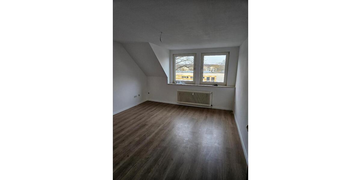 Wohnen auf Zeit Oberhausen Biefang - 1 Zimmer, 24 m&sup2;, 340&euro; | Angebot:25982213