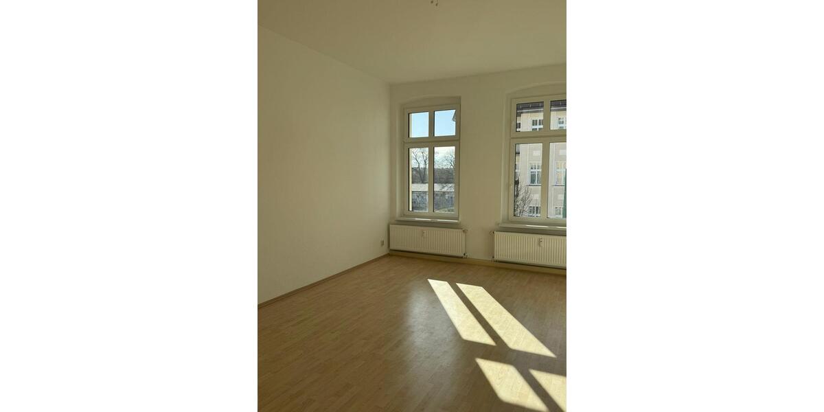 Etagenwohnung Eberswalde - 4 Zimmer, 104 m&sup2;, 940&euro; | Angebot:25351192