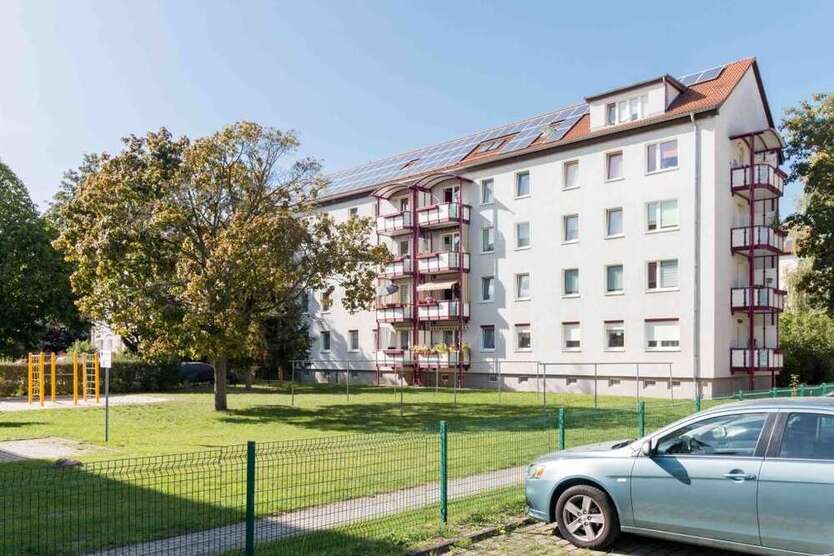 Wohnung zum Mieten in Hoyerswerda 375 € 68.46 m²