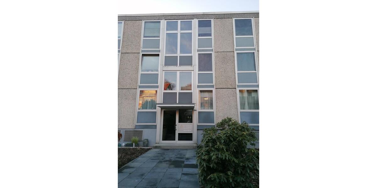 Hochparterre Lage - 2 Zimmer, 72 m&sup2;, 600&euro; | Angebot:26040982