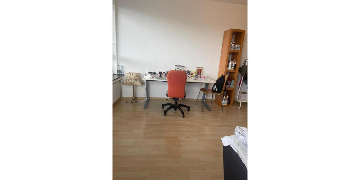Etagenwohnung Bielefeld - 4 Zimmer, 25 m&sup2;, 407&euro; | Angebot:26563634