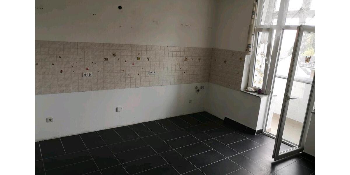 Etagenwohnung Solingen Burg - 4 Zimmer, 930&euro; | Angebot:23477152