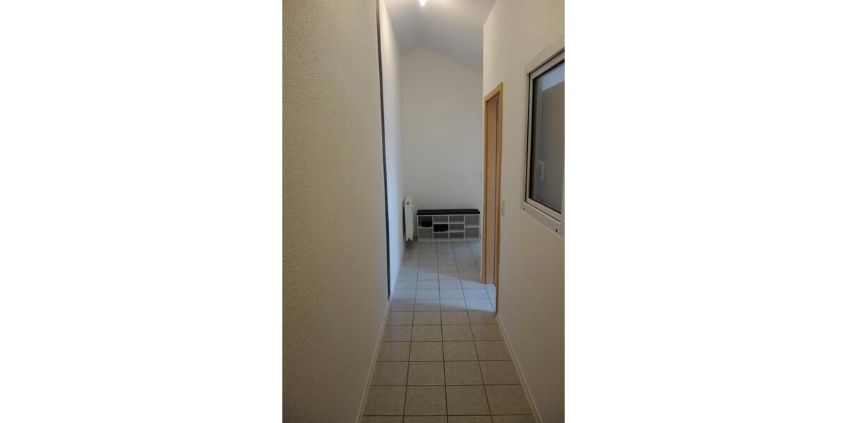 unsere schöne, moderne 2-Zi-Single-DG-Wohnung mit Balkon 2 zimmer