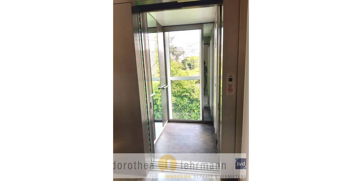 Etagenwohnung Wiesbaden Südost - 4 Zimmer, 152 m&sup2;, 1.900&euro; | Angebot:26170806