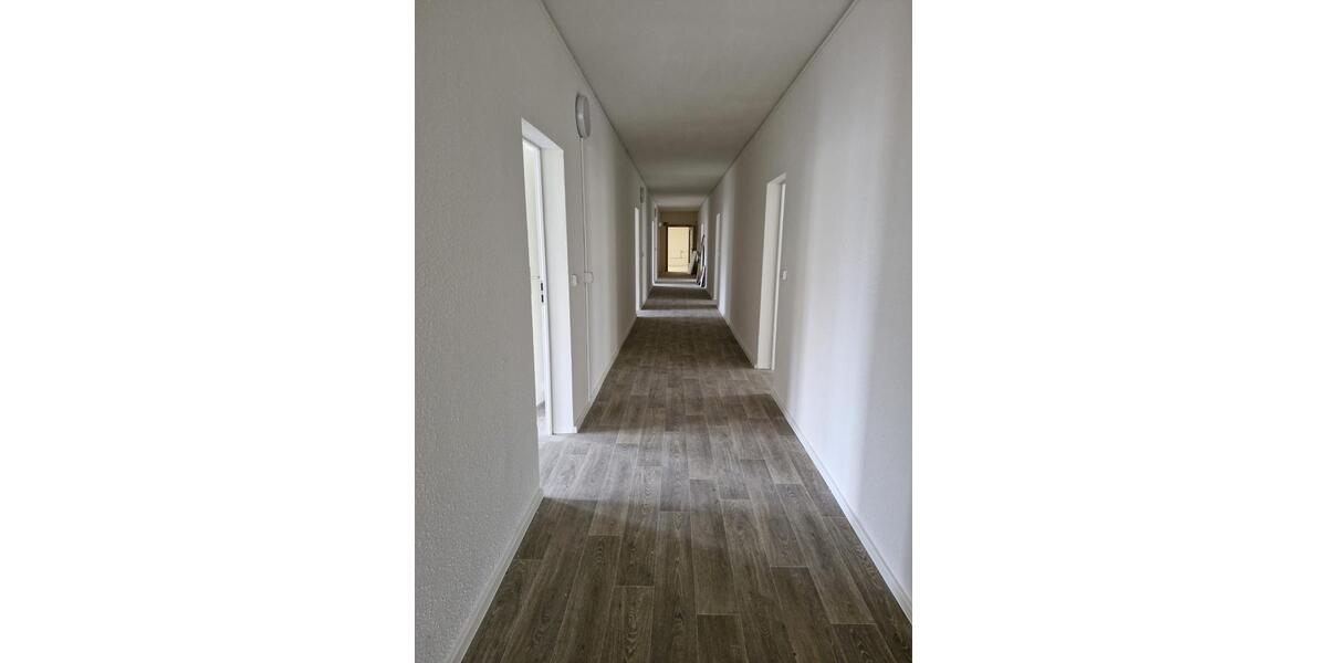 Etagenwohnung Lichtenstein (Sachsen) - 1 Zimmer, 36 m&sup2;, 250&euro; | Angebot:21199776