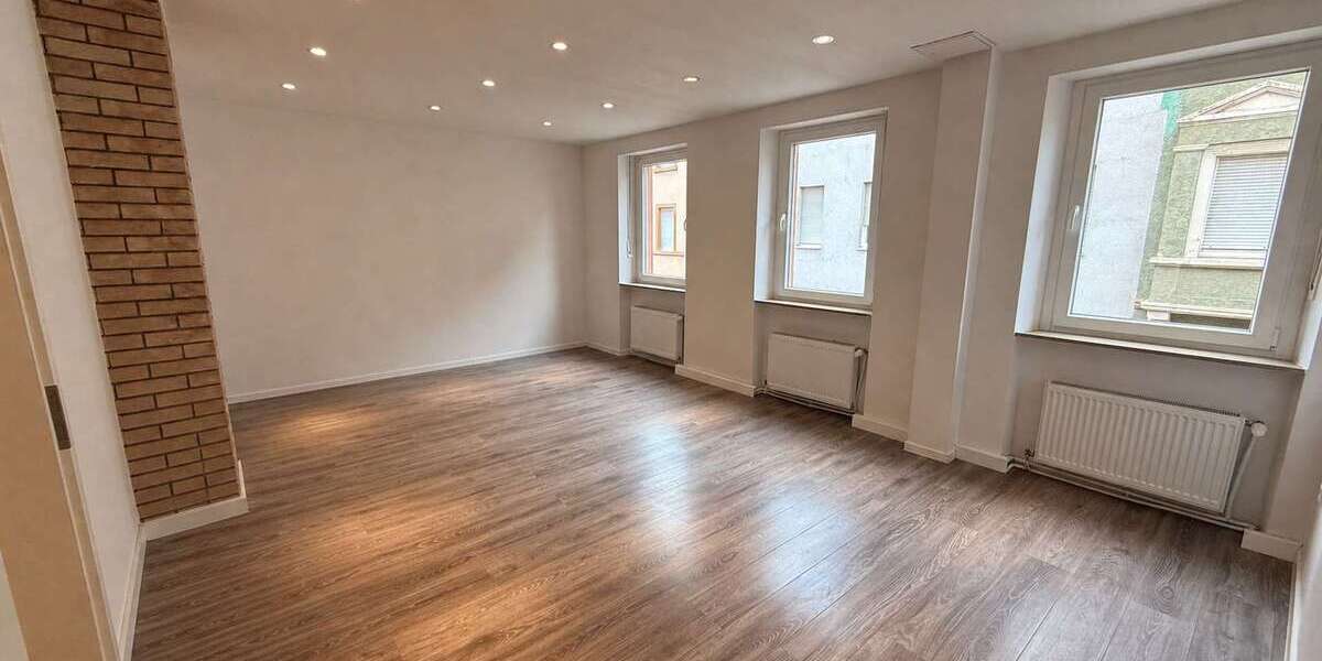Etagenwohnung Frankenthal - 4 Zimmer, 104 m&sup2;, 1.250&euro; | Angebot:26460523