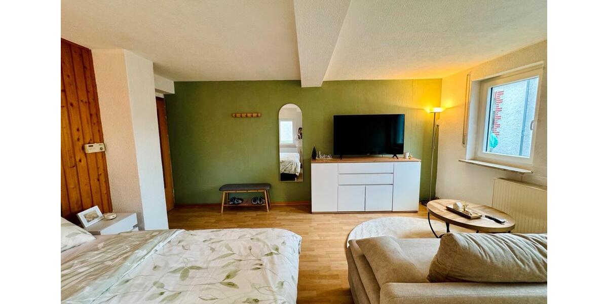 Etagenwohnung Mainz - 3 Zimmer, 90 m&sup2;, 1.100&euro; | Angebot:24685887