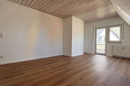 Wohnung Crailsheim Innenstadt - 2.5 Zimmer, 81 m&sup2;, 840&euro; | Angebot:25735042