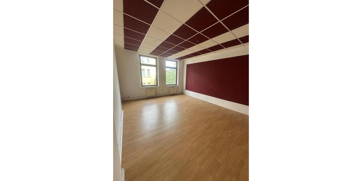 Etagenwohnung Magdeburg Neue Neustadt - 3 Zimmer, 105 m&sup2;, 787&euro; | Angebot:22040064