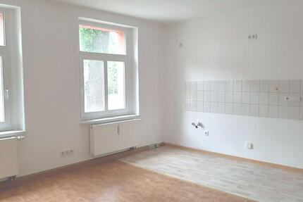 Wohnung Sehmatal - 2 Zimmer, 43 m&sup2;, 240&euro; | Angebot:24976803