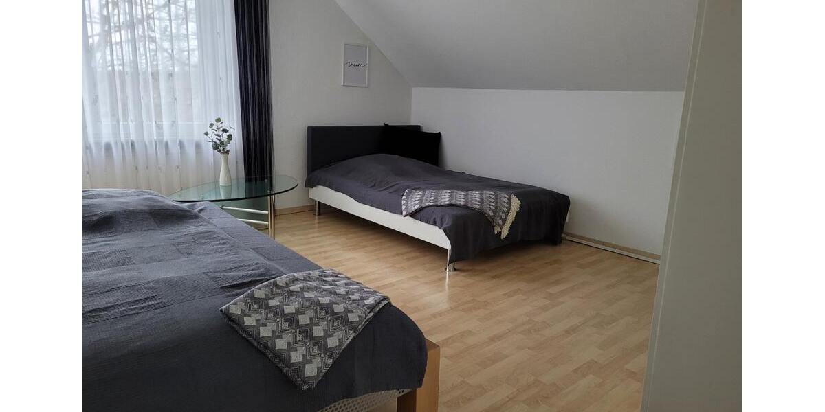 Wohnen auf Zeit Schloß Holte-Stukenbrock Stukenbrock - 4 Zimmer, 120 m&sup2;, 16&euro; | Angebot:23762368