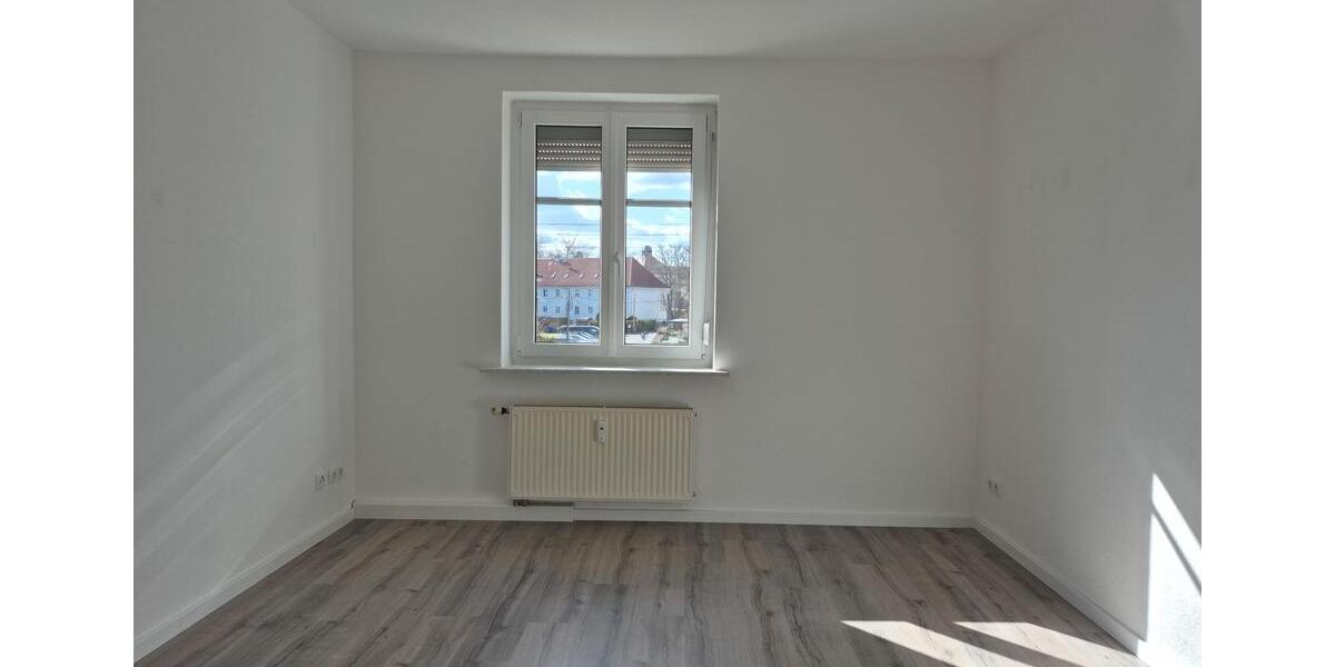 Etagenwohnung Arnsdorf - 3 Zimmer, 67 m&sup2;, 552&euro; | Angebot:25782398