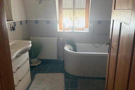 Haus Diedorf - 5 Zimmer, 160 m&sup2;, 1.550&euro; | Angebot:27613212