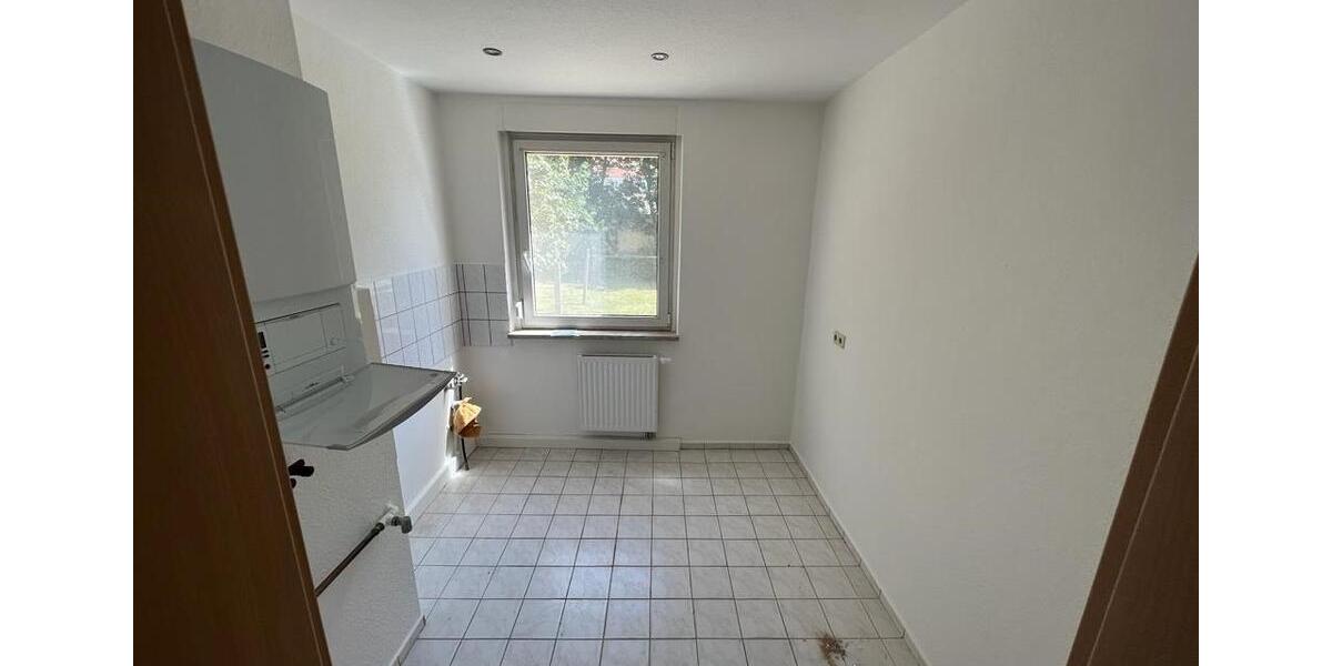 Erdgeschoßwohnung Zörbig - 3 Zimmer, 64 m&sup2;, 430&euro; | Angebot:26096236
