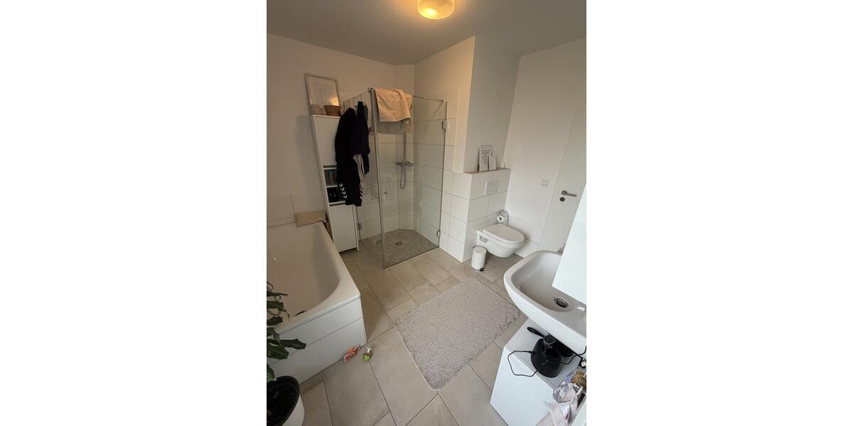 Etagenwohnung Oldenburg Etzhorn - 3 Zimmer, 93 m&sup2;, 1.200&euro; | Angebot:26660326